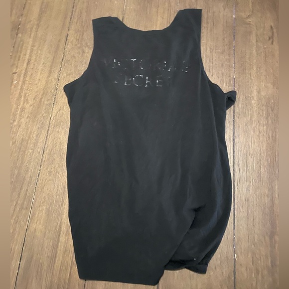 ❌ Victorias Secret Tank Top - Picture 1 of 7